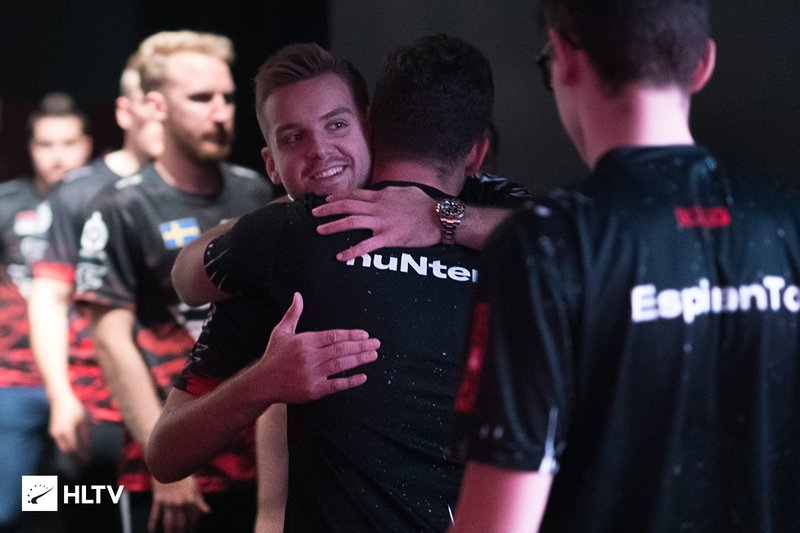 LPL夏季赛W1D8：Ale对线shanji，晴天大战Breathe