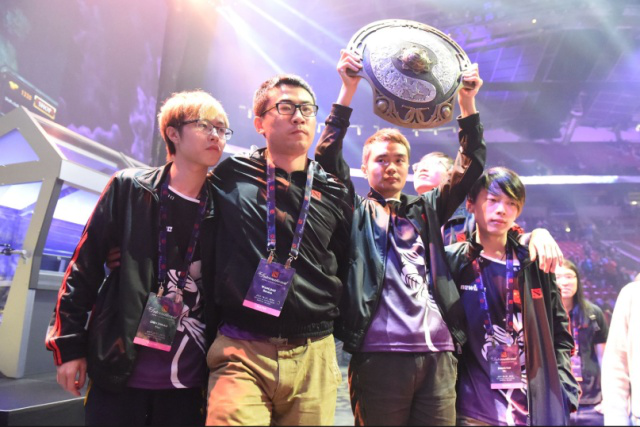 全华班时隔十一年再次在世界赛决赛对决Faker与T1